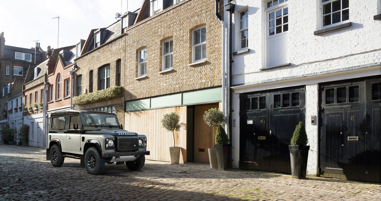 Land Rover Defender 90 Autobiography (2015)