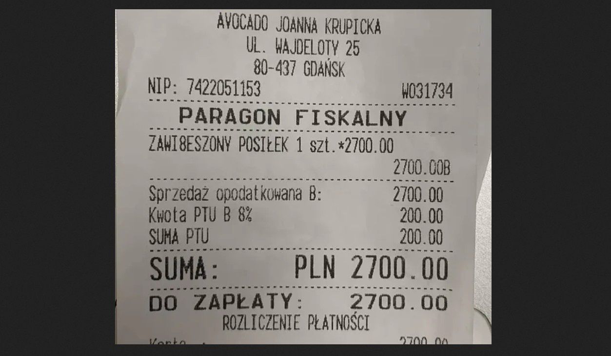Paragon na 2,7 tys. zł zawisł w jednej z restauracji w Gdańsku.