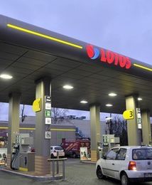 Ręczne myjnie śmielej wkroczą na stacje Lotosu