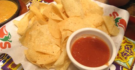 Nachos o obniżonej zawartości tłuszczu