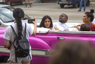 Kardashianki i Kanye West też przylecieli na Kubę! (ZDJĘCIA)