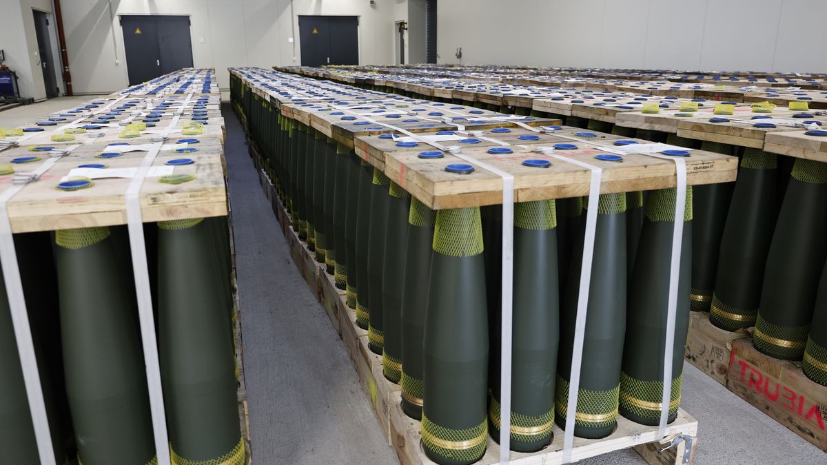 Rheinmetall Inaugurates Artillery Munitions Factory
UELZEN, GERMANY - AUGUST 27: Artillery amunition is seen at the new Rheinmetall artillery munitions factory during its inauguration on August 27, 2025 in Unterluess, Germany. Germany is investing heavily to modernize the Bundeswehr, its armed forces. Germany is the second biggest donor of military aid to Ukraine after the United States. (Photo by Morris MacMatzen/Getty Images)
Morris MacMatzen