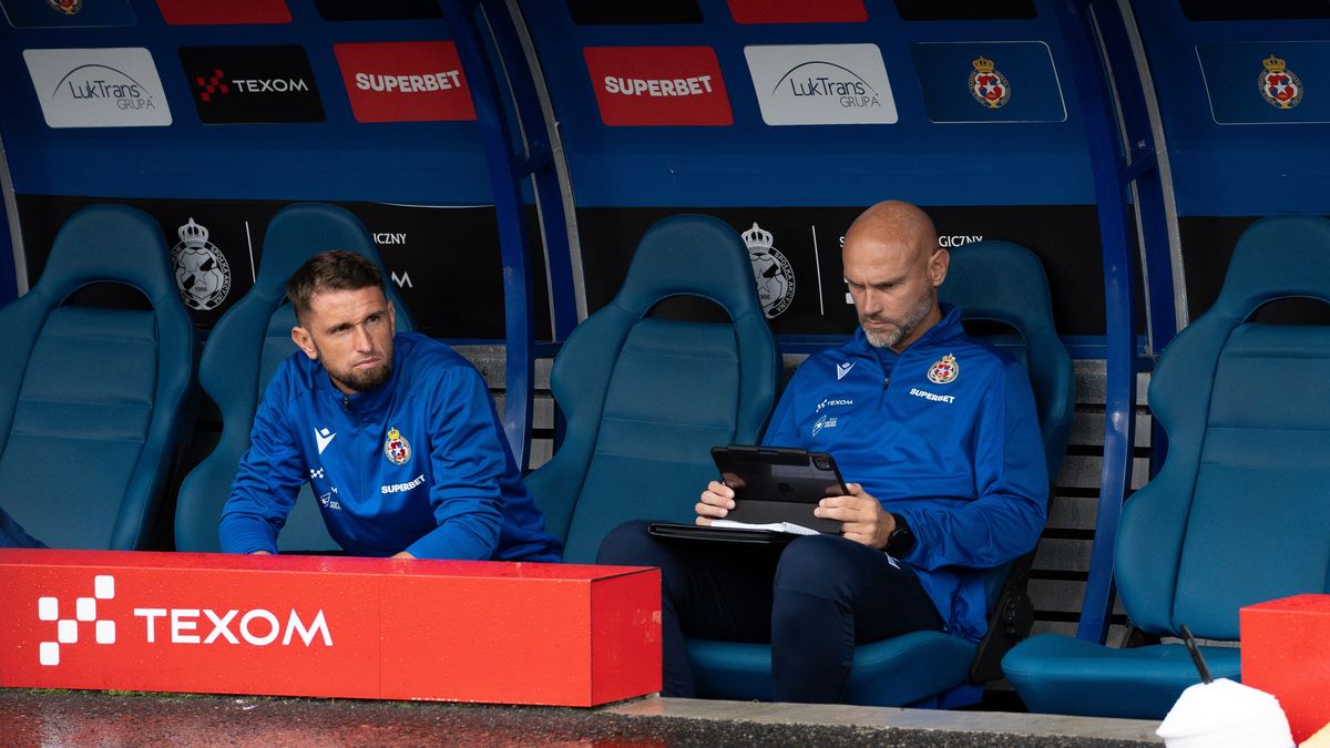 Zdjęcie okładkowe artykułu: Getty Images / Marcin Golba/NurPhoto  / Na zdjęciu: Mariusz Jop ponownie został trenerem Wisły Kraków