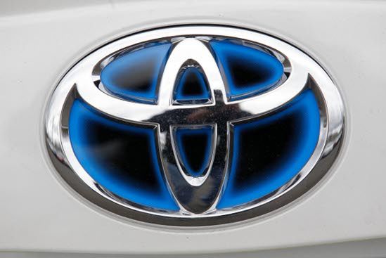 Toyota wstrzyma produkcję samochodów w USA