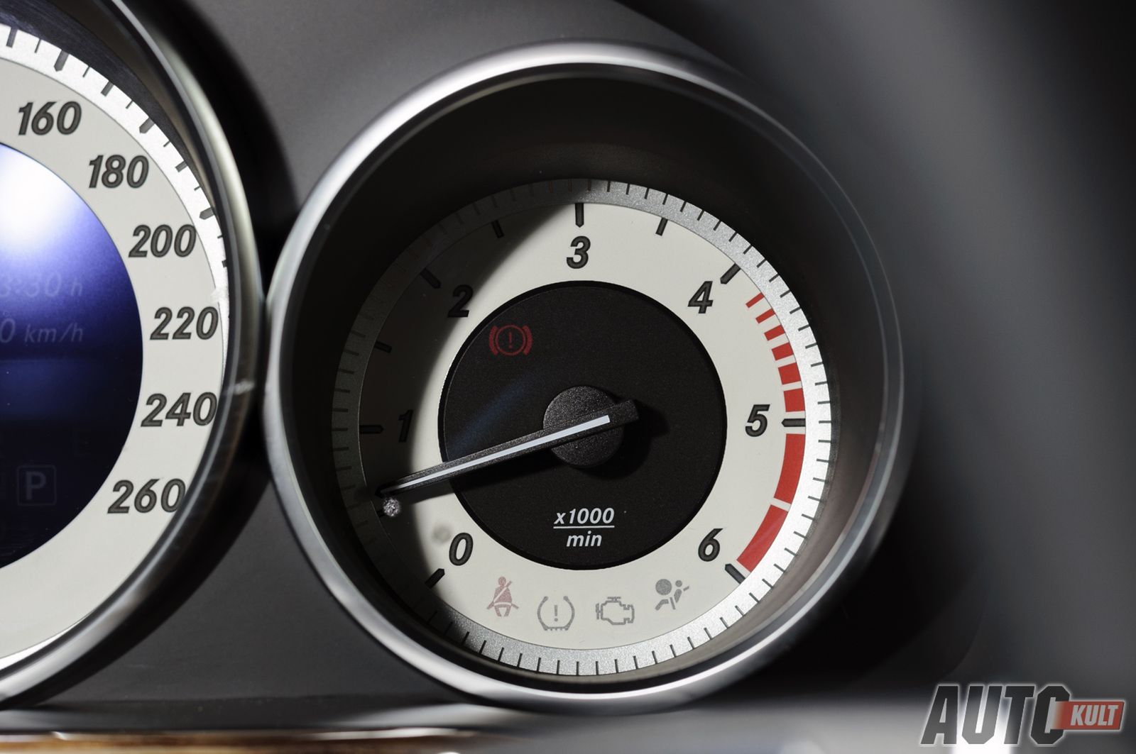 Mercedes-Benz Klasy E 350 BlueTec AMG 9G-Tronic (W212) - test [galeria zdjęć] 21