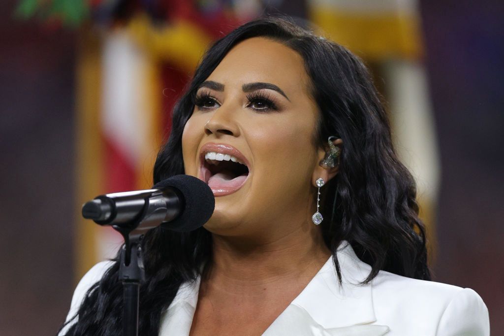 Demi Lovato zaręczyła się po 5 miesiącach związku. Otrzymała ogromny pierścionek