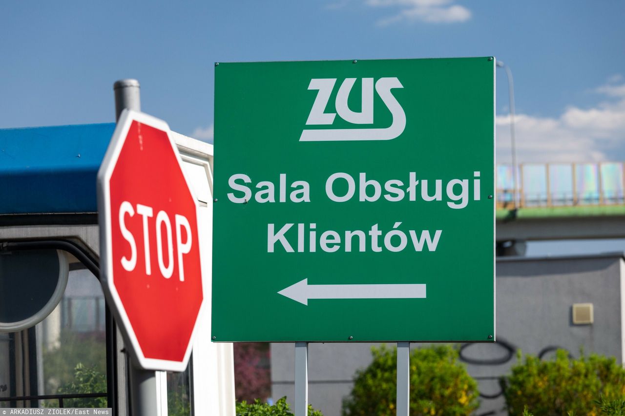 Wyższy ZUS dla niezaszczepionych. Doradca premiera jest za i mówi o nadciągającym tsunami