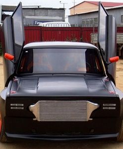 "Pimp my Lada", czyli przebój demoludów w nowej roli