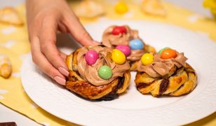 Gniazdka z ciasta francuskiego w 10 minut. Resztę zrobi za ciebie piekarnik