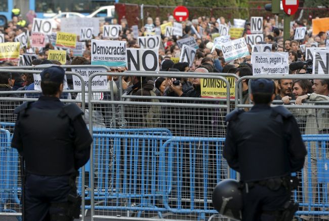 Kryzys w Europie. Wielkie manifestacje w Hiszpanii i Portugalii