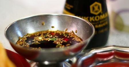 Sos sojowy z hydrolizowanych protein warzywnych, o obniżonej zawartości sodu