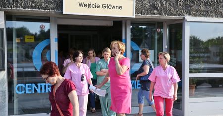 Strajk pielęgniarek w Centrum Zdrowia Dziecka. Rozmowy nie przyniosły roztrzygnięć