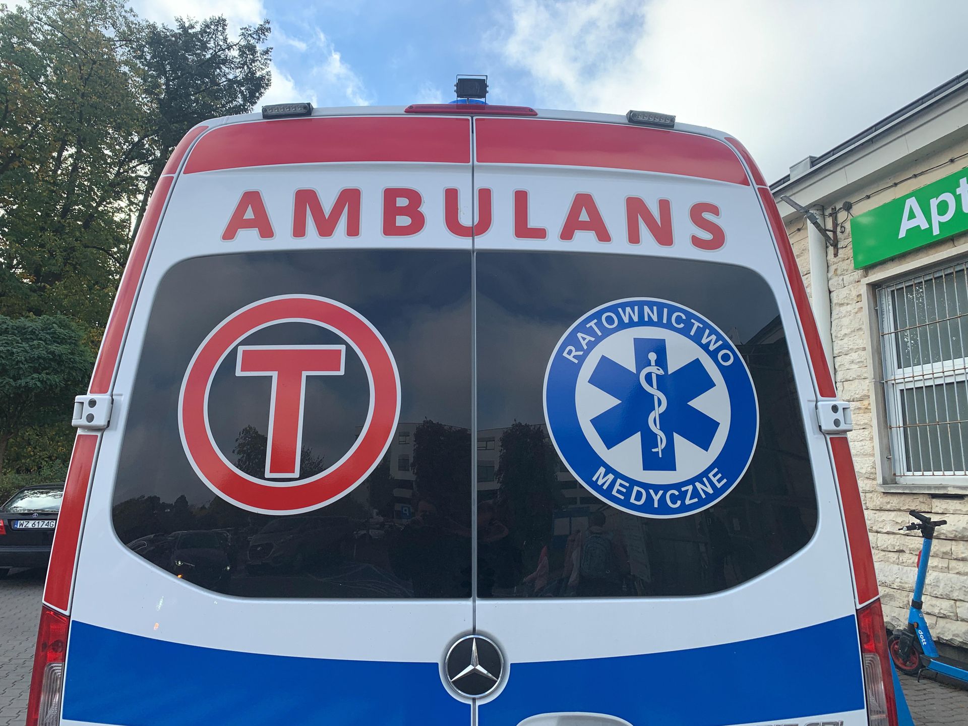 ambulans
Warszawa, 10.10.2024. Ambulans - zdj�cie ilustracyjne.
PAP/Albert Zawada
Albert Zawada
fot pnp, foto pnp, fotopnp, fotpnp, ilustracja, ilustracje, karetka, medycyna, ochrona zdrowia, opieka medyczna, plac�wka medyczna, pnp, SOR, szpital, szpitalna, zdrowie