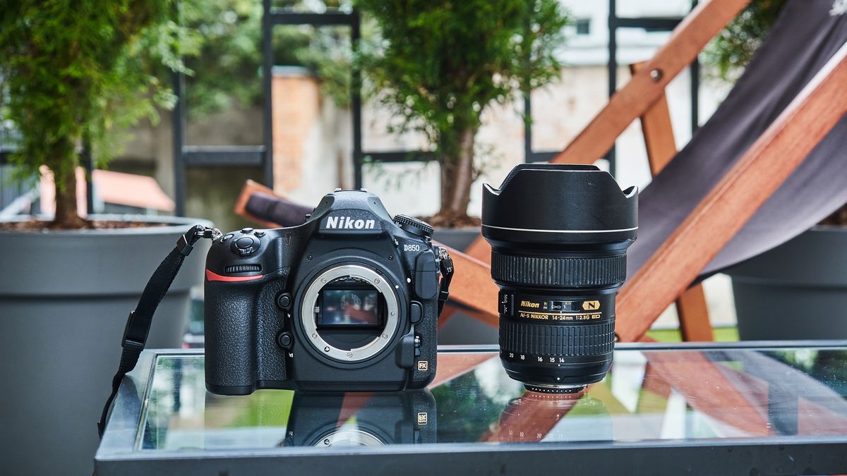 Nikon D850 to najbardziej kompletna lustrzanka na rynku. Nasze pierwsze wrażenia z premiery 1