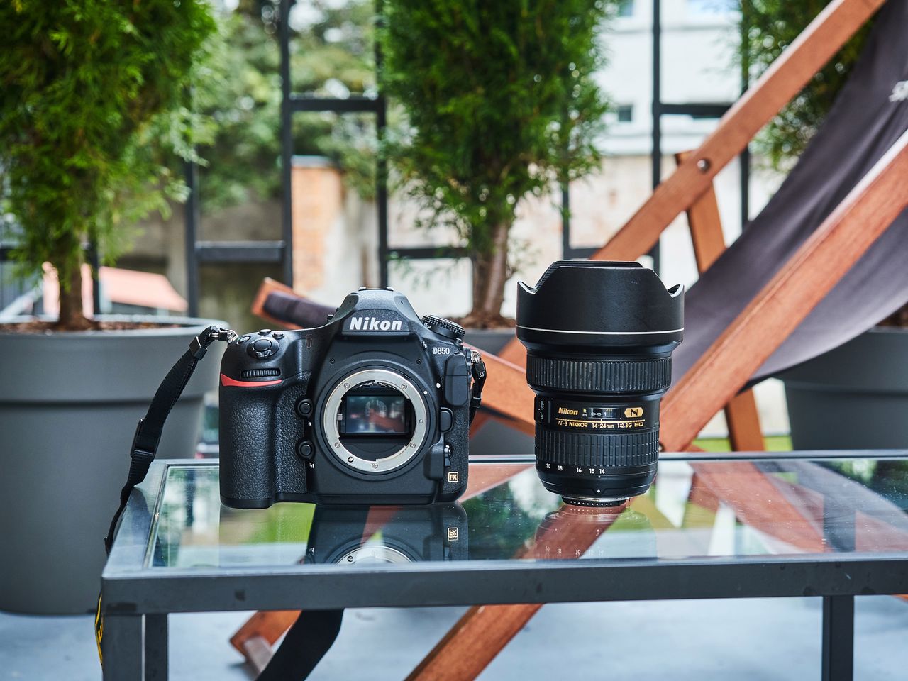 Nikon D850 to najbardziej kompletna lustrzanka na rynku. Nasze pierwsze wrażenia z premiery