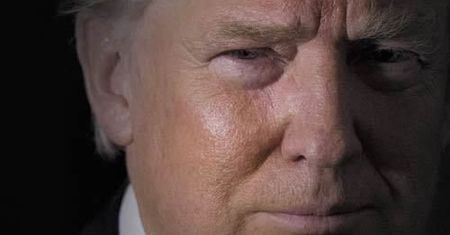 Oby zniszczył sam siebie. Kim tak naprawdę jest Donald Trump?