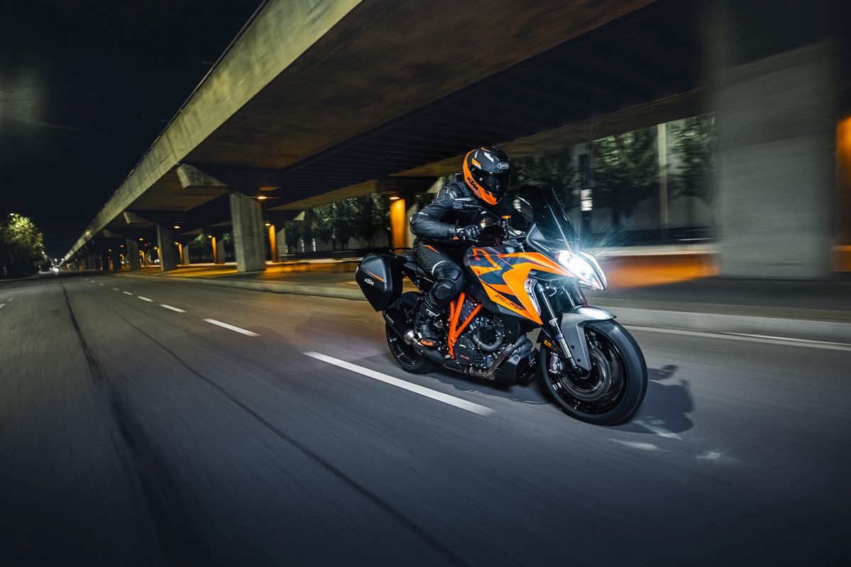 KTM 1290 Super Duke GT