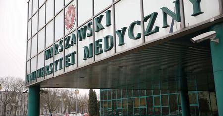 Afera szczepionkowa na WUM. Studenci ujawniają, co się dzieje na uczelni