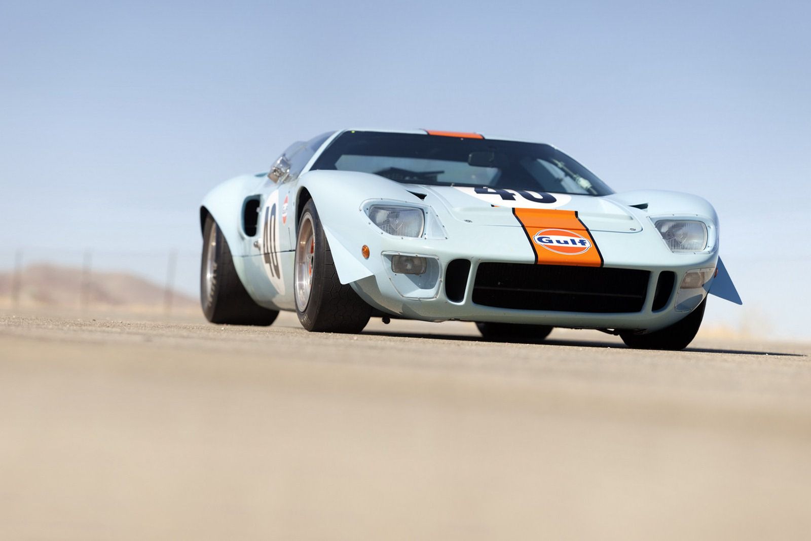 Ford GT40 Gulf/Mirage Lightweight z filmu z McQueenem [galeria] 9