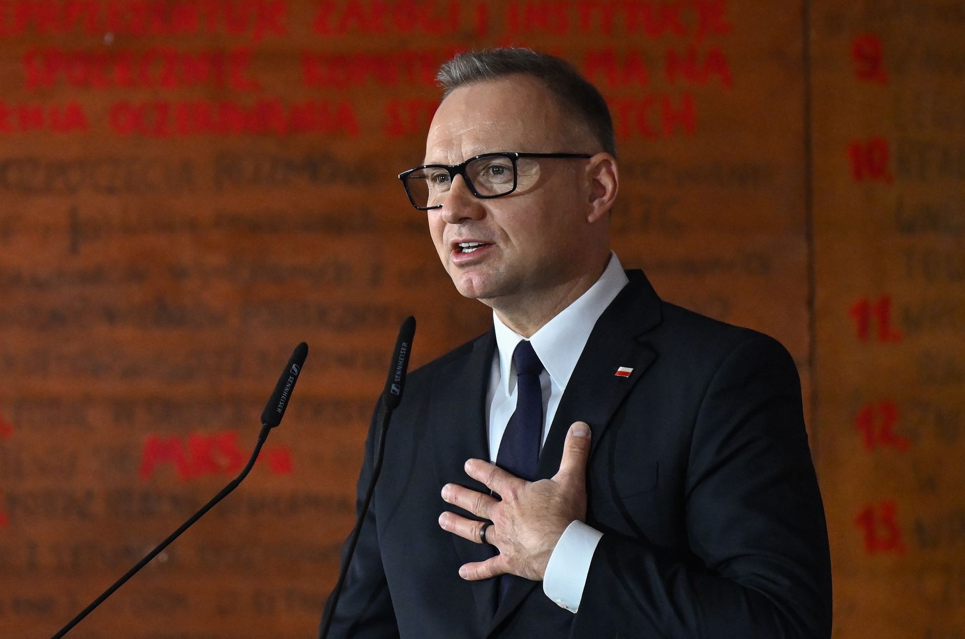 wiadomości,aktualności,WP Wiadomości Duda o Kaczyńskim i Tusku. Zdecydowane słowa