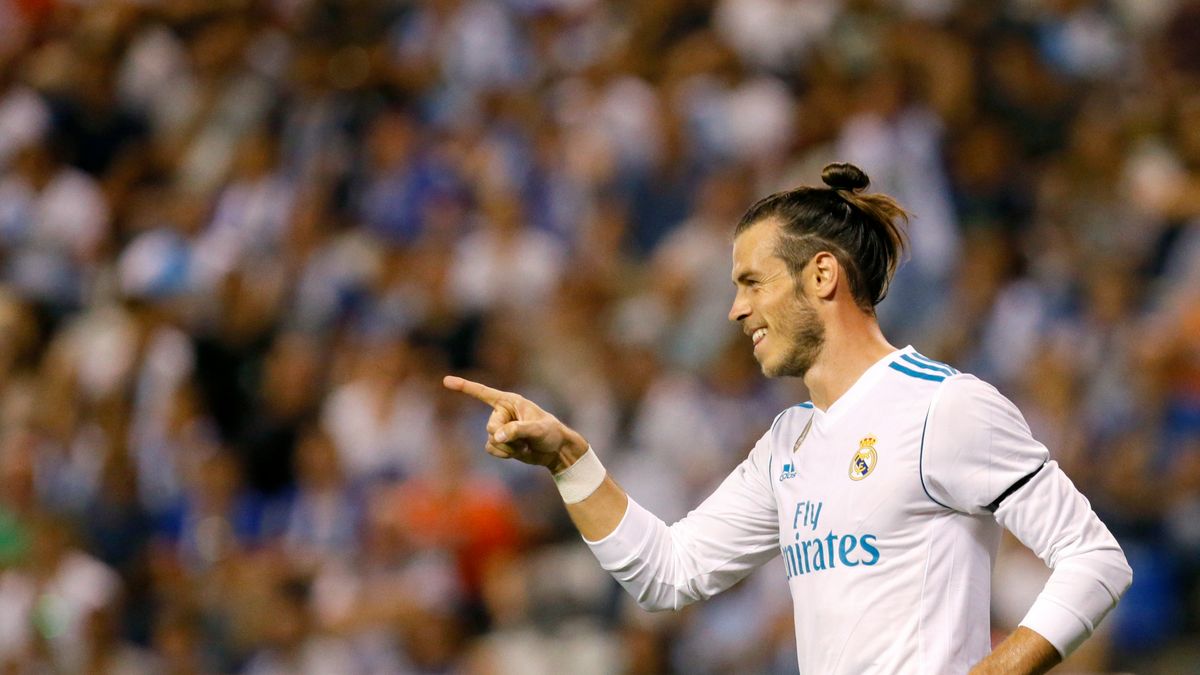Gareth Bale, w barwach Realu Madryt, świętuje zdobycie bramki