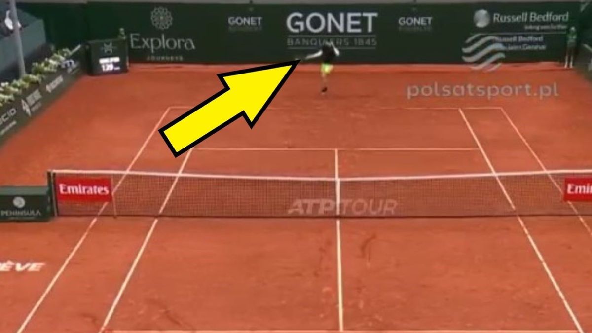 Twitter / polsatsport / Na zdjęciu: punkt zdobyty przez Huberta Hurkacza w meczu z Taylorem Fritzem