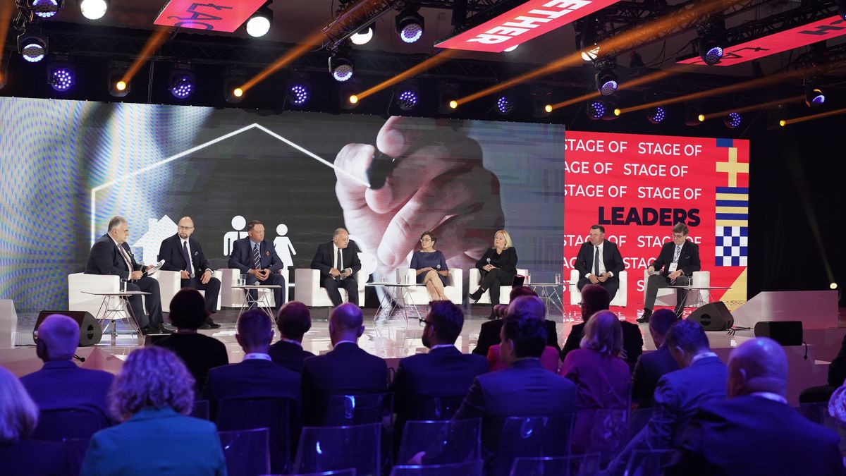 Debata z udziałem prezesów spółek Skarbu Państwa podczas Kongresu 590. 