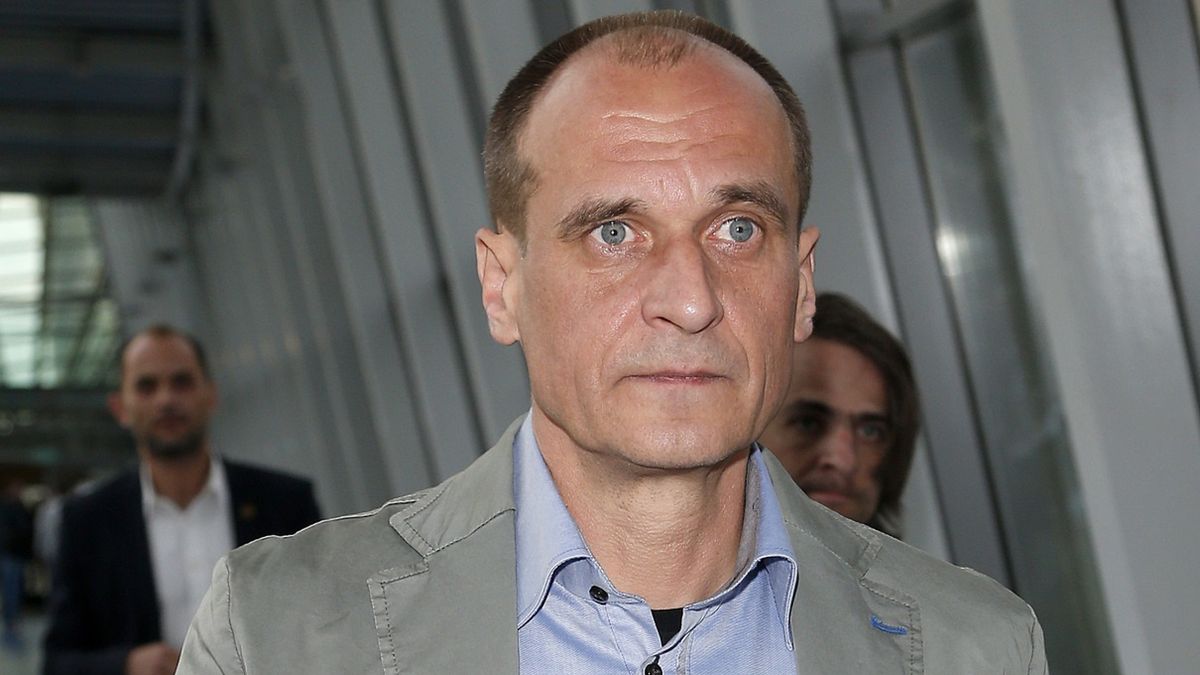 Paweł Kukiz zamieścił starą fotografię z Dariuszem Gnatowskim.