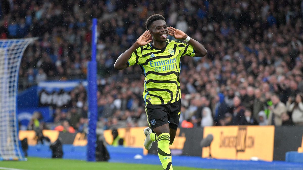 PAP/EPA / Vince Mignott / Na zdjęciu: Bukayo Saka strzelił gola w meczu z Brighton