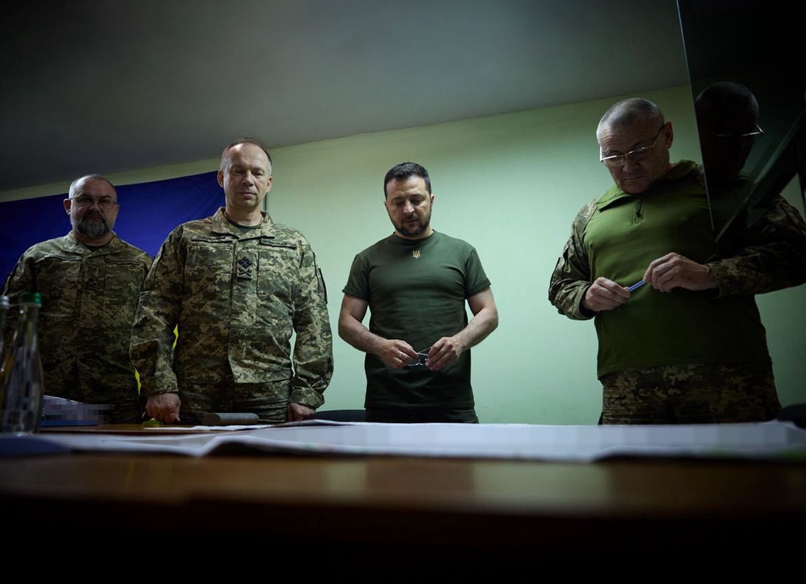 Prezydent Ukrainy podczas narady z dowódcami sił zbrojnych