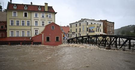 Alert RCB rozszerzony. Przestrzegają przed ulewami