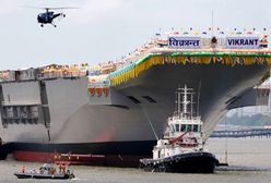 Indie: zwodowano pierwszy lotniskowiec krajowej produkcji