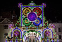 "Dotknąć horyzontu, doświadczyć nieskończoności"