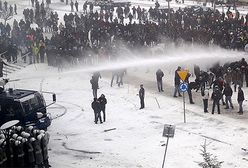 Gorący protest górników przed JSW