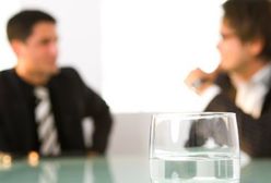 Dwa etaty, jeden problem