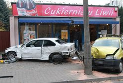 BMW wjechało na chodnik, zginęło 2 pieszych