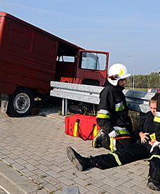 Efektowne ćwiczenia strażaków na A1