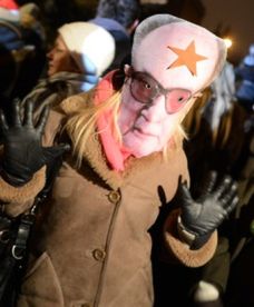 Manifestacja przed domem generała Wojciecha Jaruzelskiego