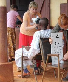 Okuliści dla Afryki