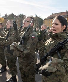 Przysięga przyszłych oficerów Wojsk Obrony Terytorialnej