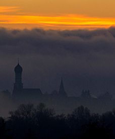 Gęsta mgła sparaliżowała Europę