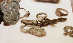 Chciał sprzedać w sieci archeologiczne skarby