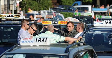 Protest taksówkarzy w Warszawie