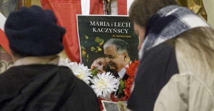 Kolejna miesięcznica w Warszawie