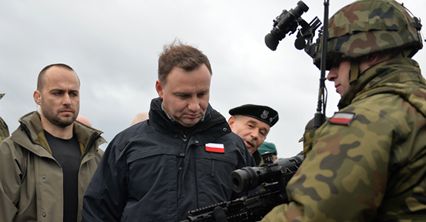 Manewry "Common Challenge-15" w cieniu zamachów w Paryżu