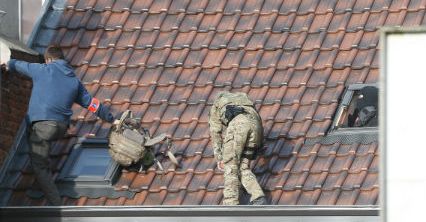 Belgia: strzały podczas rewizji w domu w Brukseli