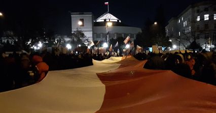 Protest KOD przed Sejmem