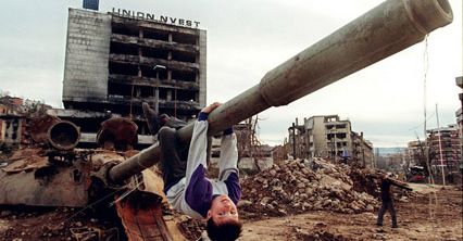 Miasta-ofiary wojny: Warszawa, Hiroszima i Nagasaki, Guernica oraz inne...