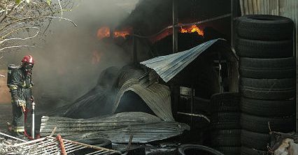 4 tys. opon poszło z dymem - pożar w Krakowie