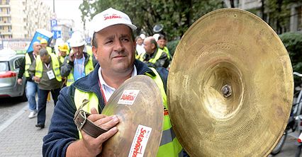 Protest związków zawodowych w Warszawie
